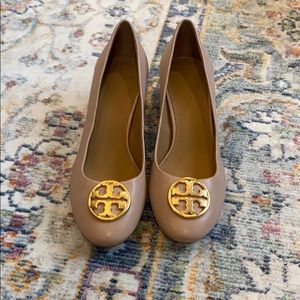 New Tory Burch Nude Heels 8.5